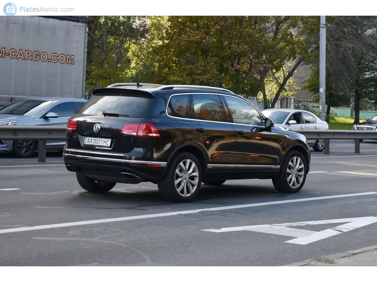 AA 0001 MC, Volkswagen Touareg 2nd gen (7P), 2010–2018