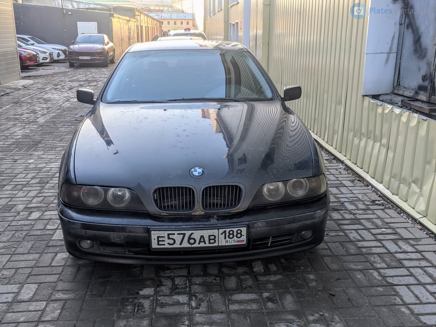 е 576 ав 188, BMW 5 Series 4th gen Sedan (E39), 1995–2003