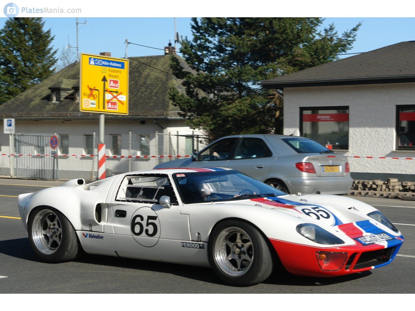 AC GT 401, Ford GT40 MkII, 1966–1969