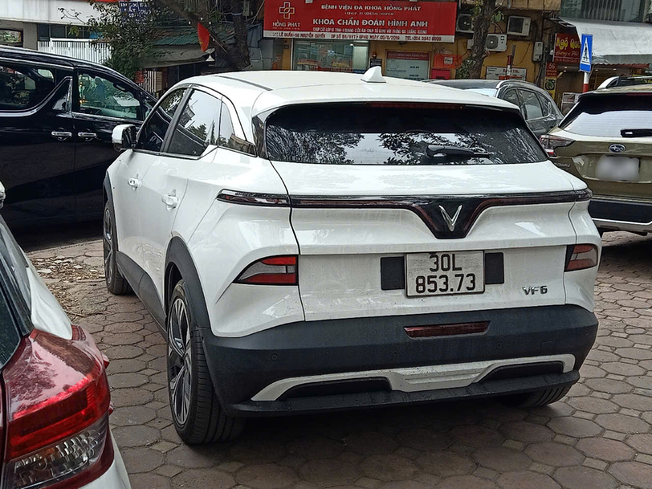 30L-853.73, VinFast VF6 