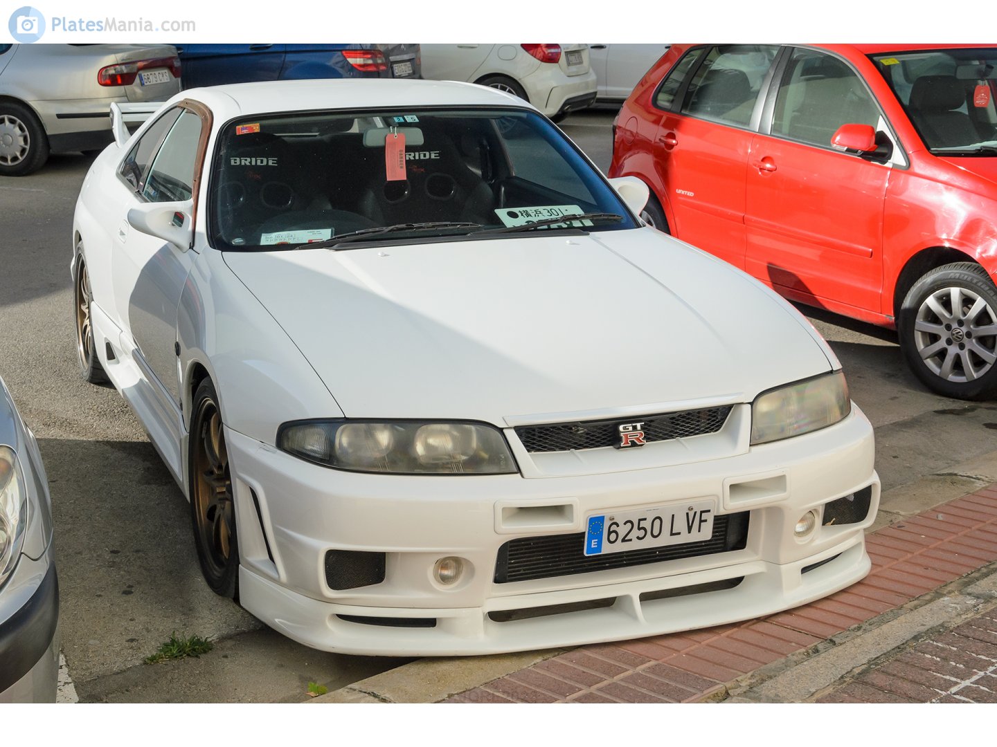 6250 LVF, Nissan Skyline 9th gen Coupé (R33), 1993–1998