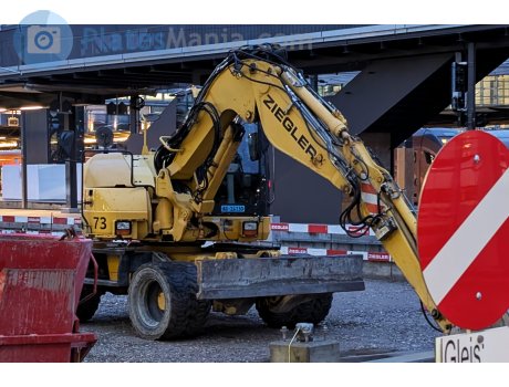 AG 24130, Komatsu PW-Series