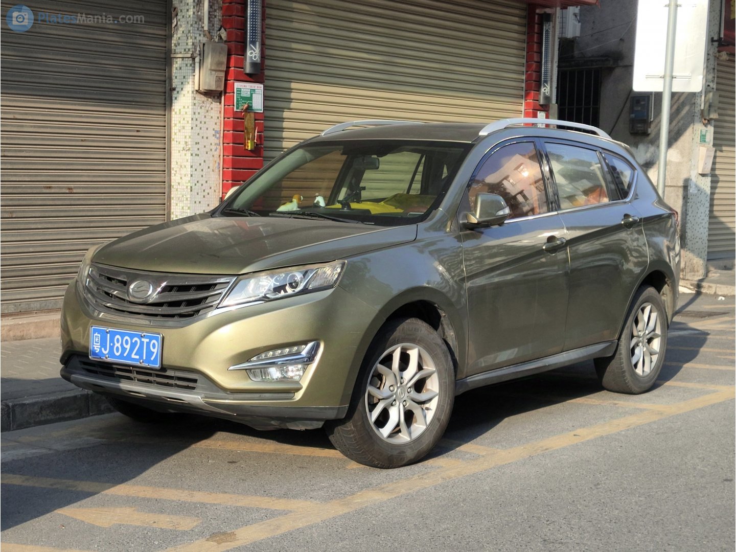 粤J·892T9, Landwind X5 