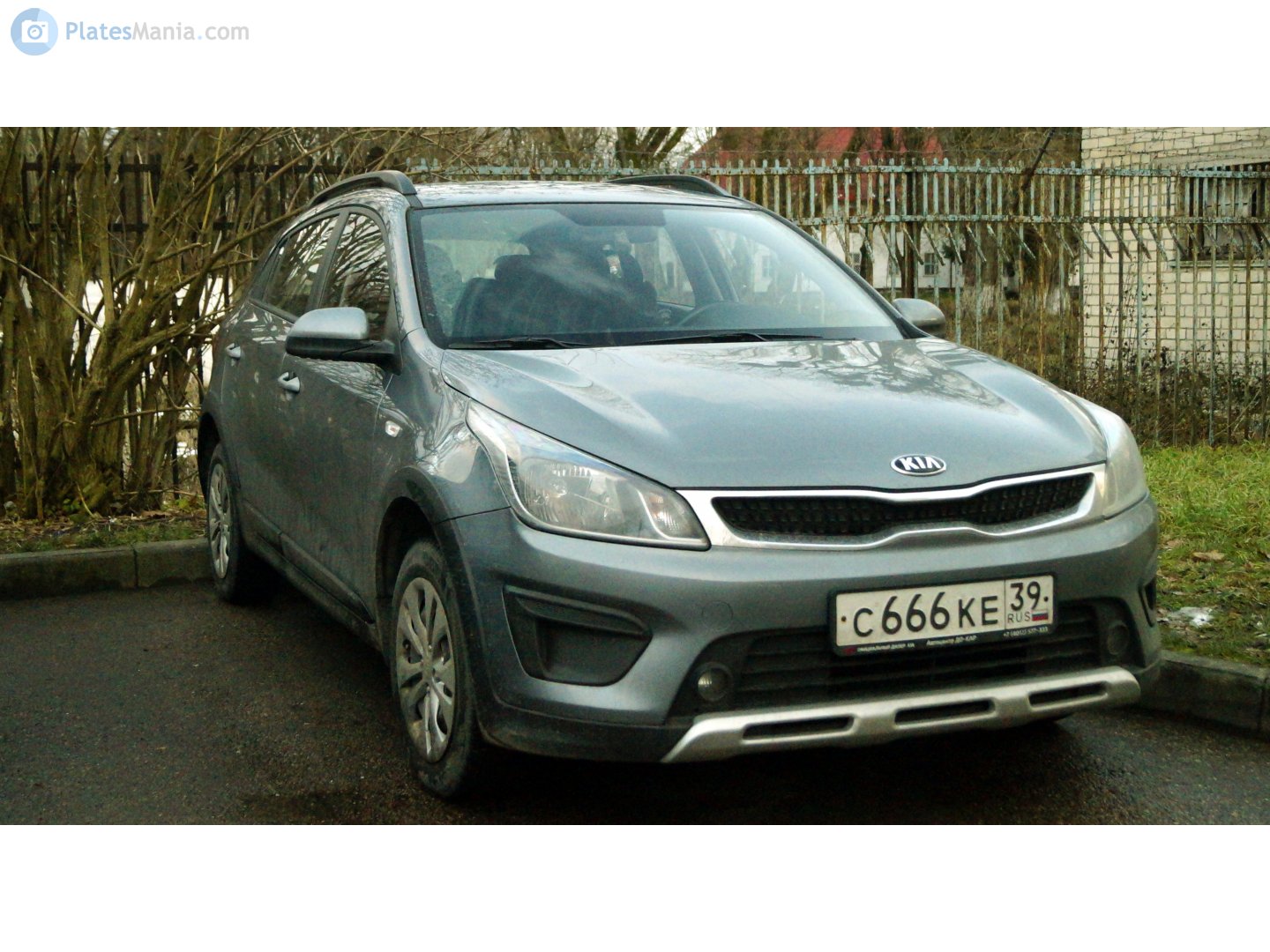 с 666 ке 39, Kia Rio 4th gen X-Line Hatch (FB; CIS-market), 2017–2020