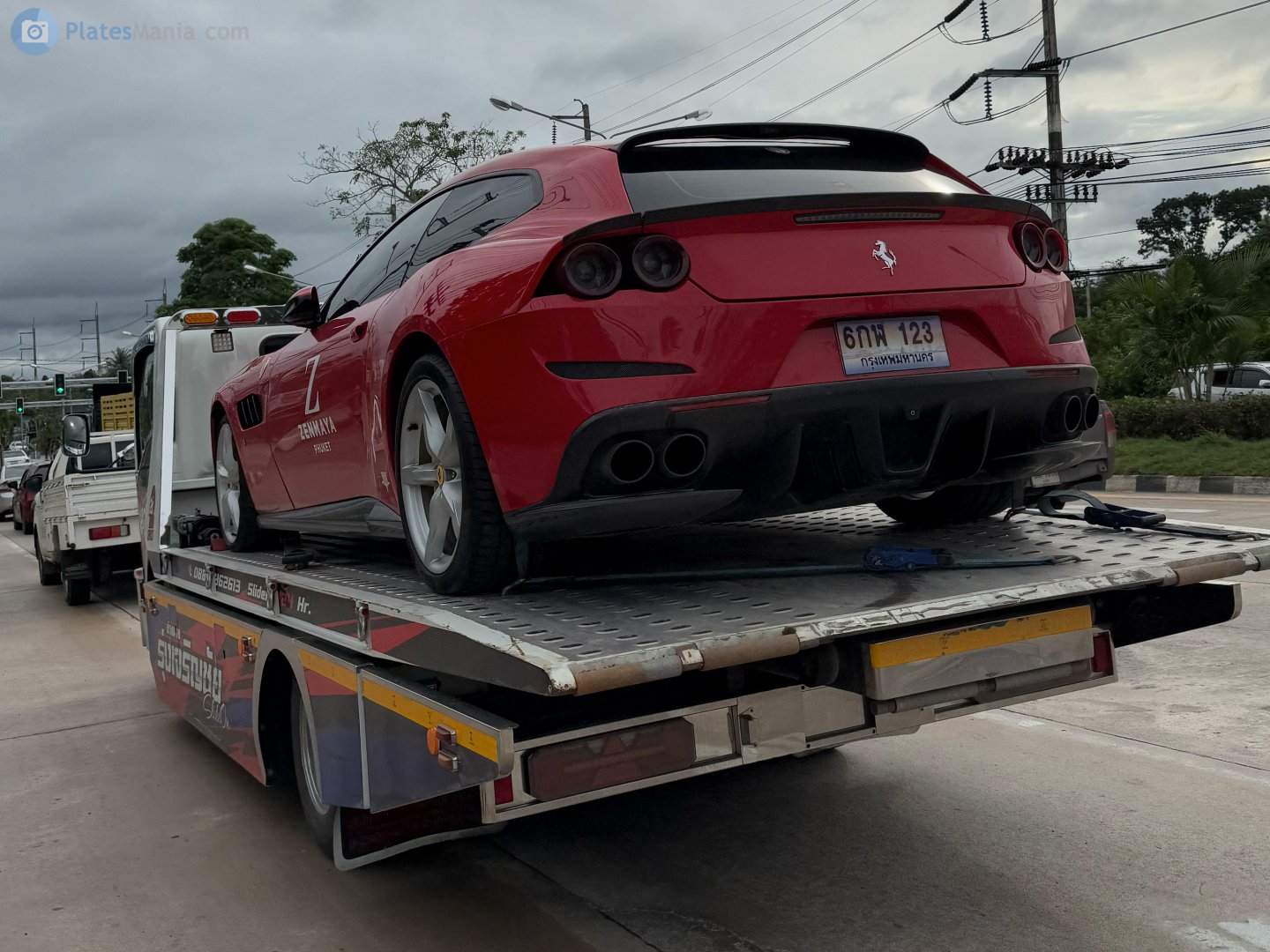 6กฬ 123, Ferrari GTC4 Lusso 1st gen (T) (F151M), 2016–2020