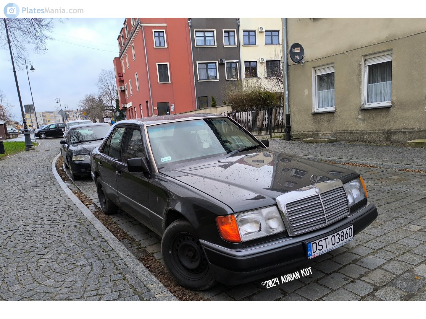 DST 03860, Mercedes-Benz E-Klasse 1st gen Sedan (W124), 1984­–1995