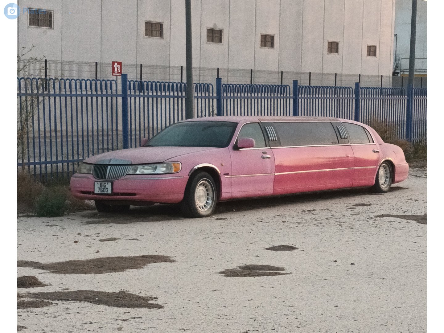 BIG7603, Lincoln Town Car 3rd gen (FN145), 1997–2003