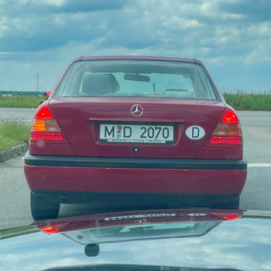 M D 2070, Mercedes-Benz C-Klasse 1st gen Sedan (W202), 1993–2000
