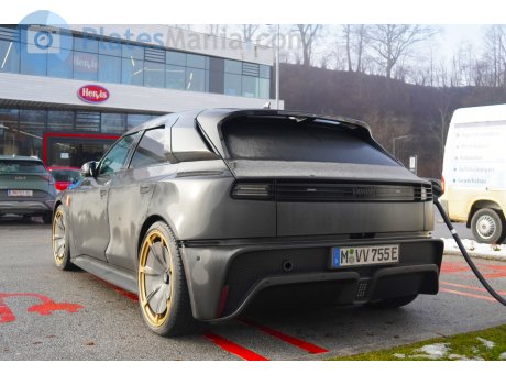 M VV 755 E, Vanwall Vandervell S