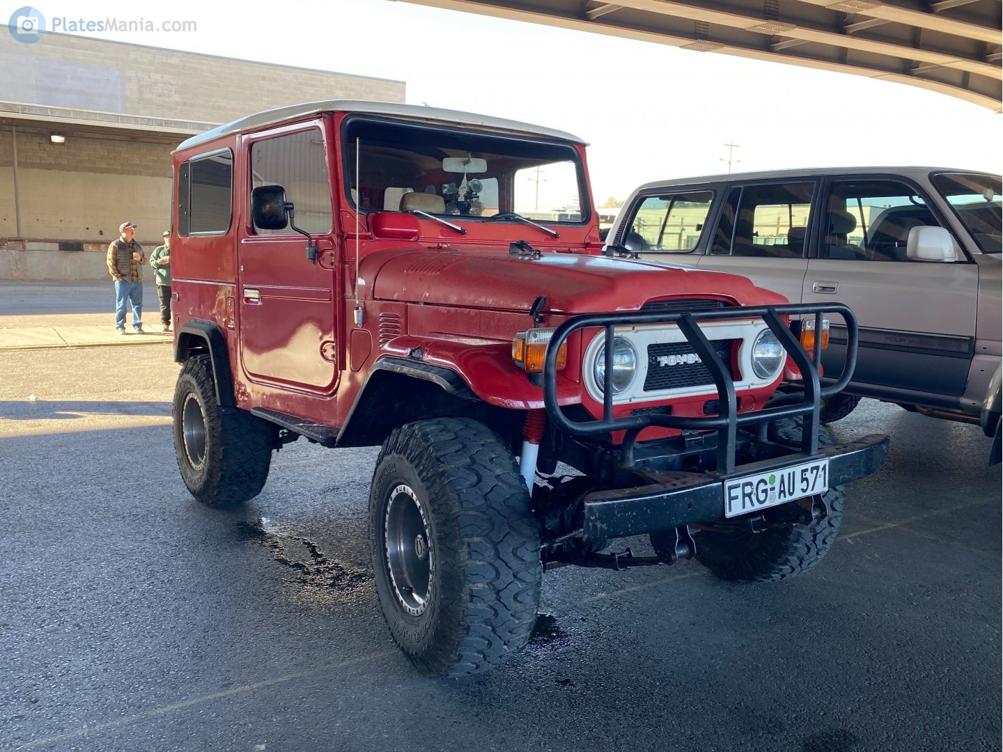 FRG AU 571, Toyota Land Cruiser 40 3-door SUV (J40–44/46), 1960–1984