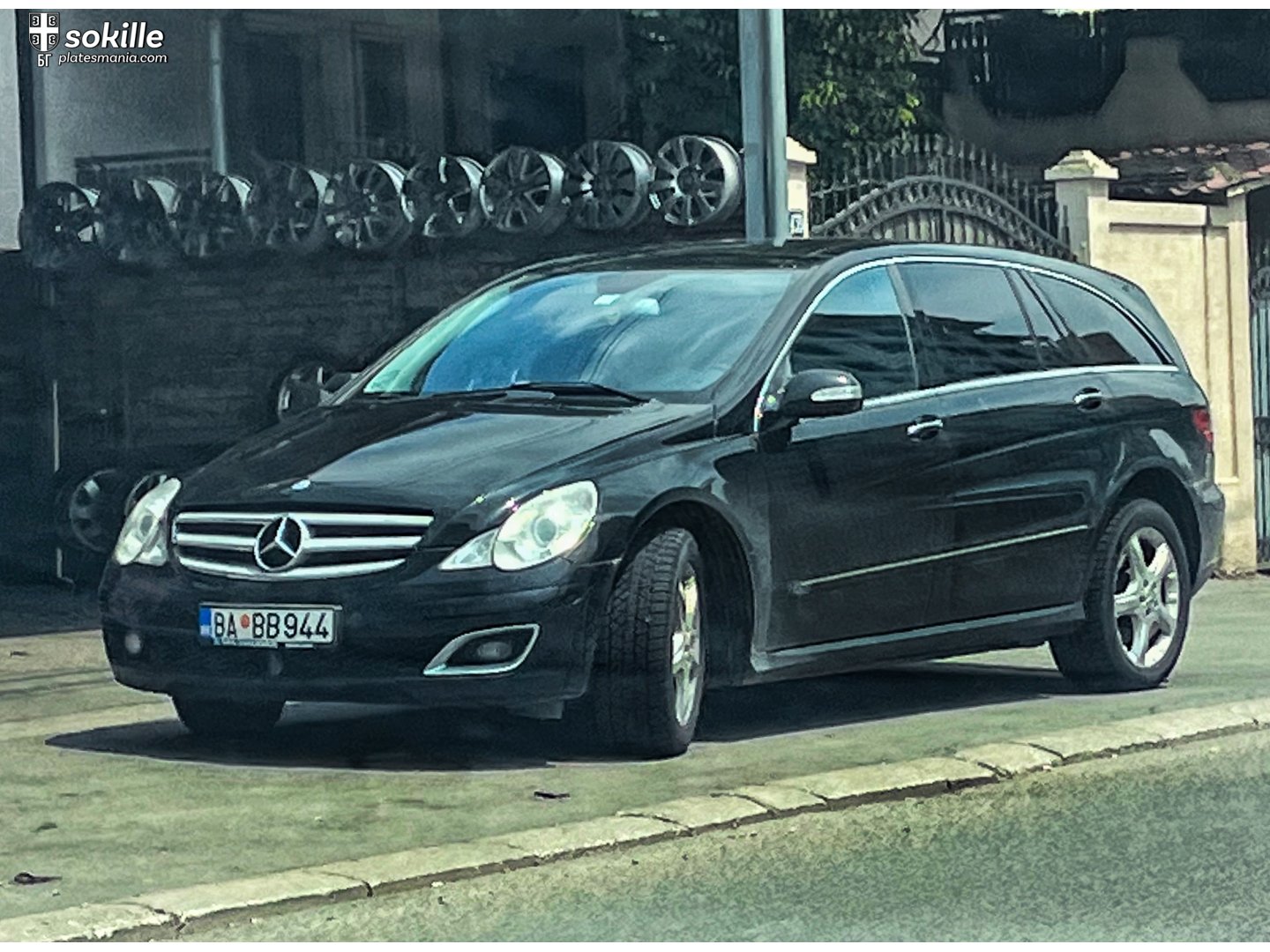 BA BB944, Mercedes-Benz R-Klasse 1st gen (W251), 2005–2010