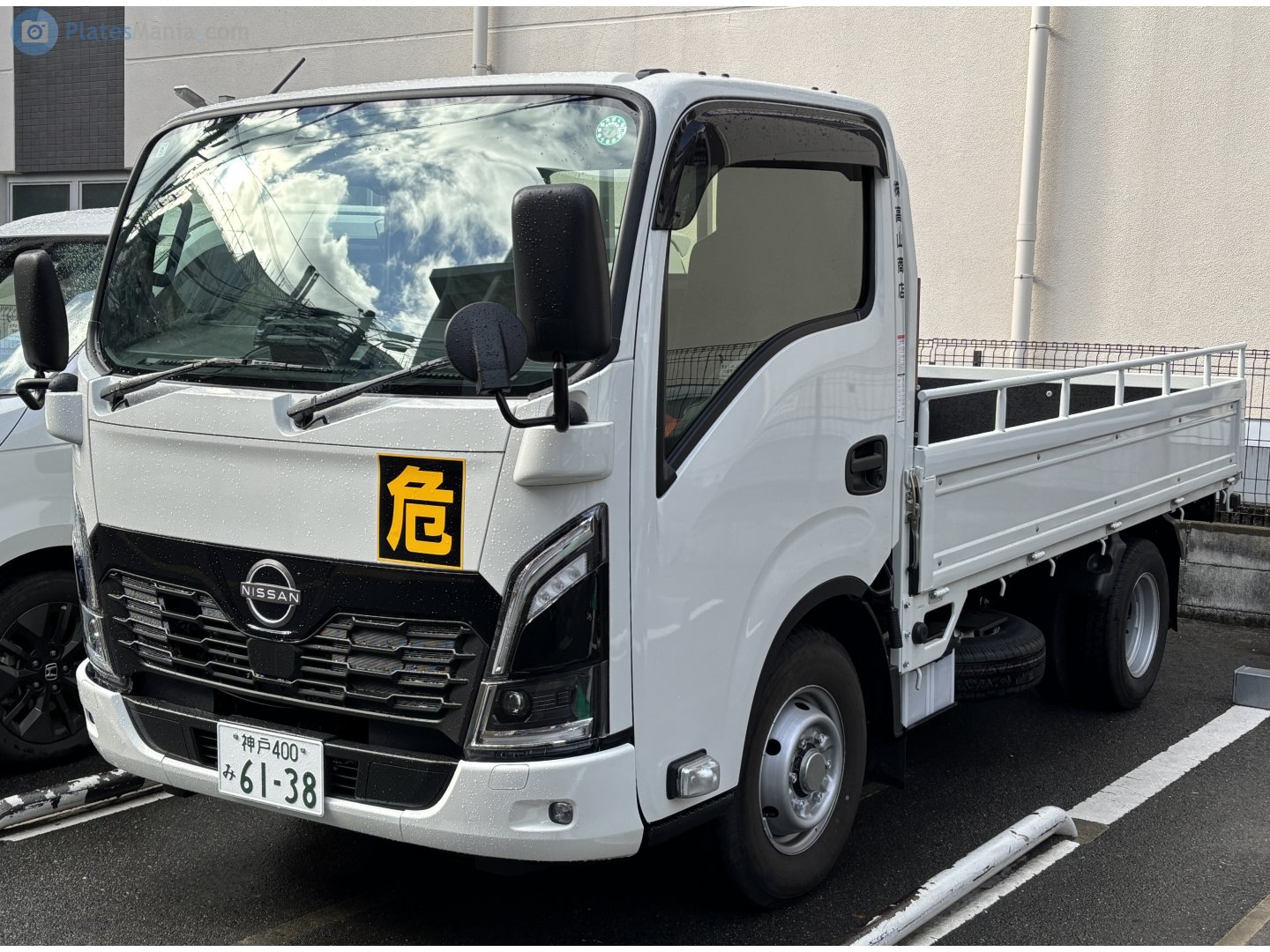 神戸 400 み 6138, Nissan Atlas 4th gen Light (F25), 2021–