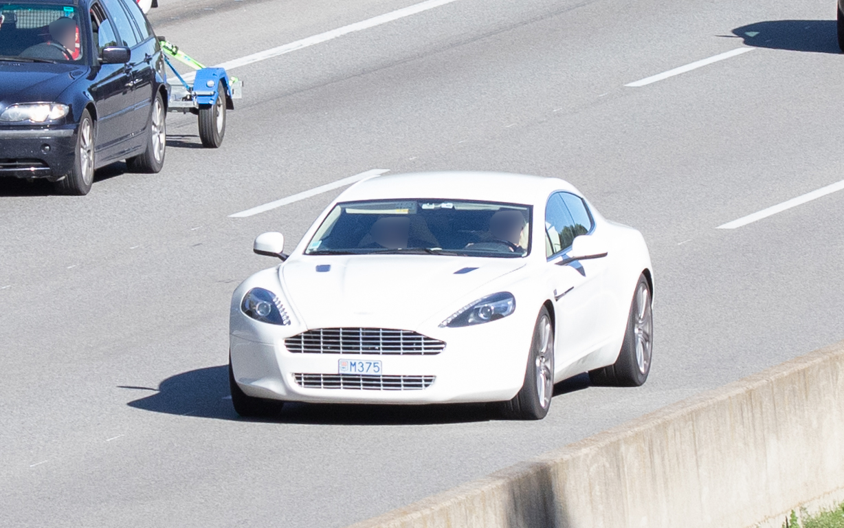 M375, Aston Martin Rapide 