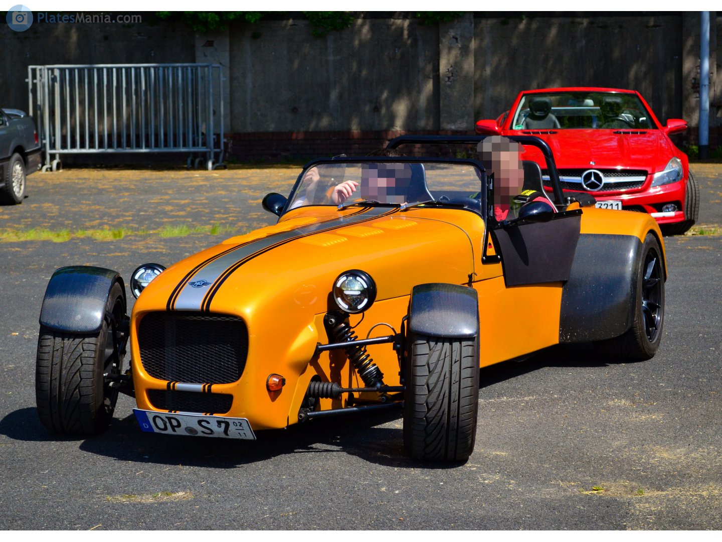 OP S 7 (02/11), Seasonal plates 