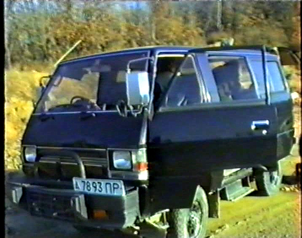 д 7893 ПР, Mitsubishi Delica 2nd gen (Star Wagon) Van, 1979–1986