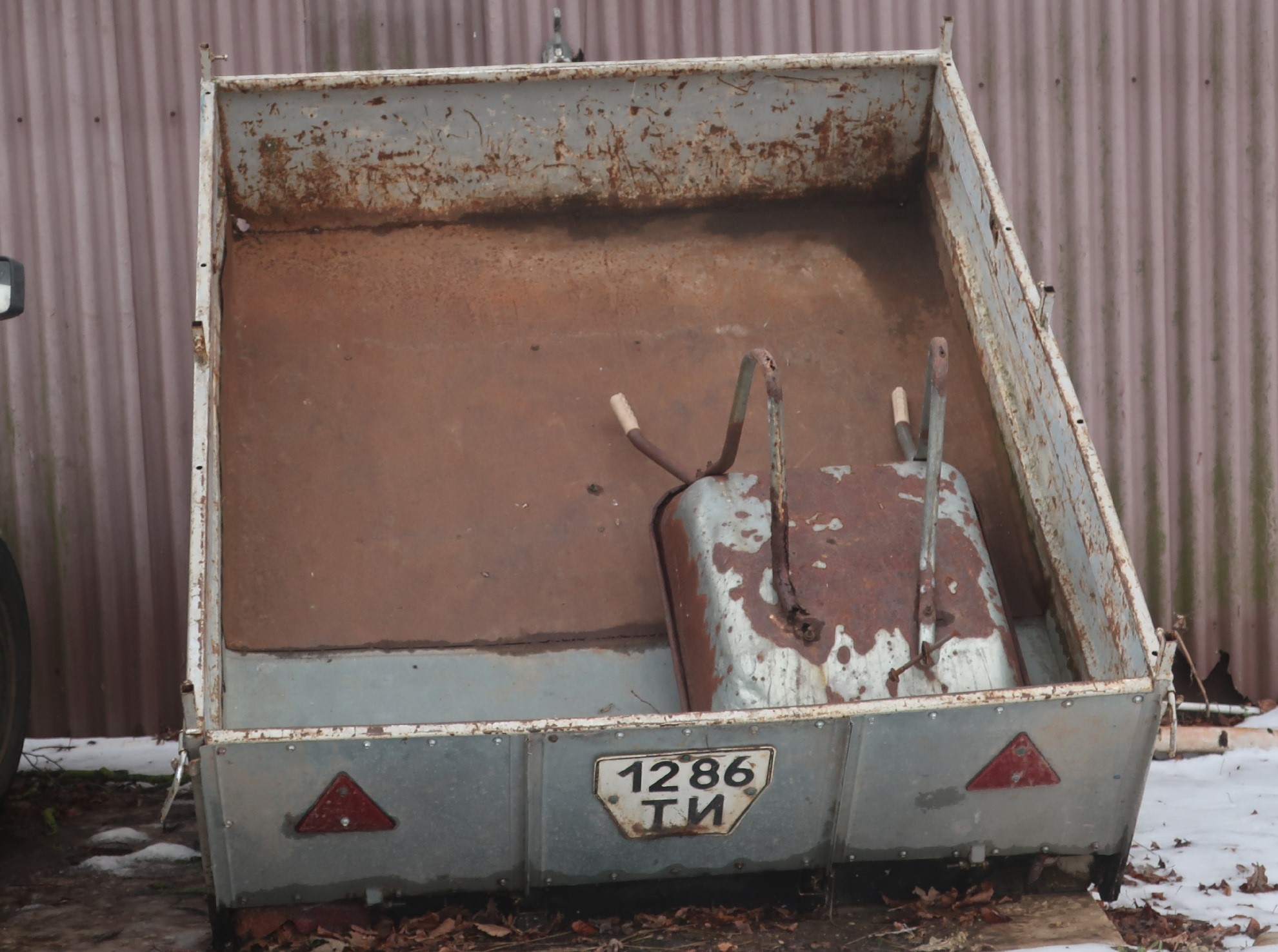 1286 ТИ, Trailers (1977) 