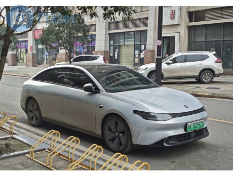 川K·D25925, Leapmotor C01