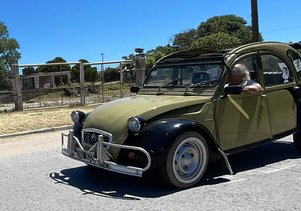XNU 922, Citroёn 2CV 1st gen Sedan, 1949–1990