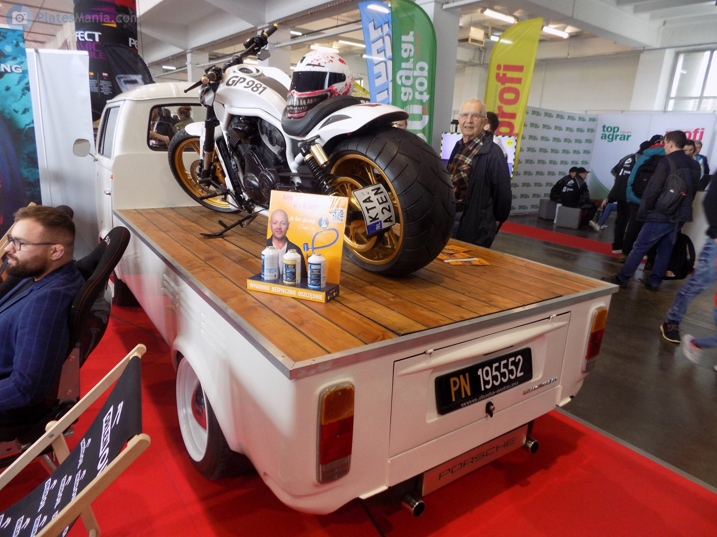 PN 195552, Volkswagen Transporter 2nd gen Panel Van (T2b), 1st facelift, 1967–1979 (–1982 for BR- and MX-market)