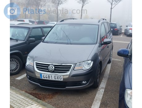 4481 GXG, Volkswagen Touran