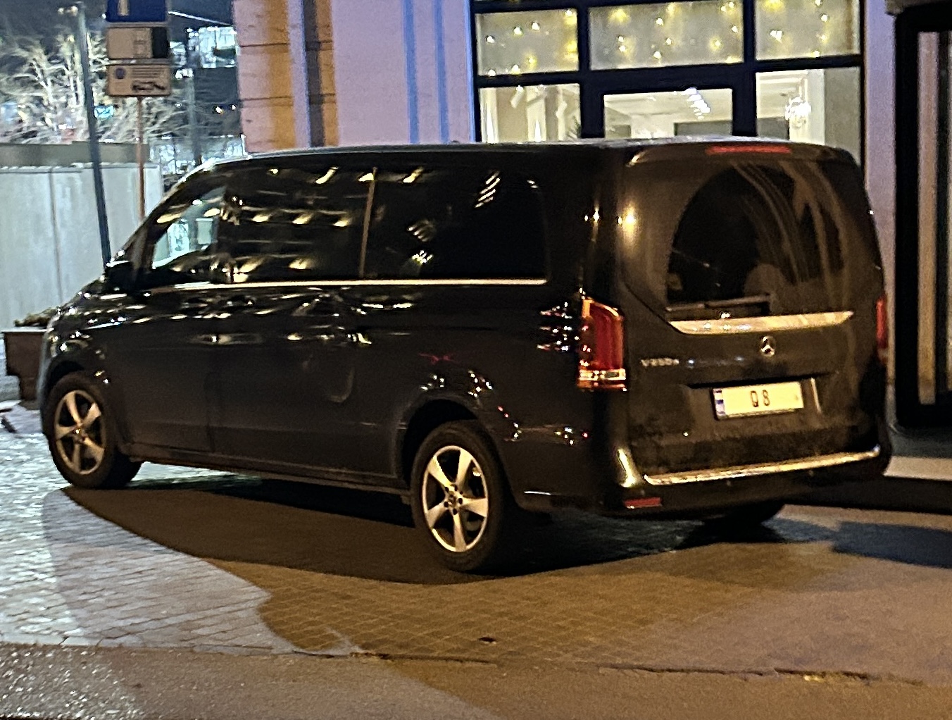 Q 8, Mercedes-Benz V-Klasse 3rd gen (W447), 2014–2023