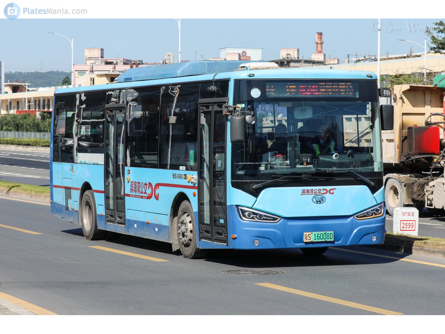 粤S·16008D, Hongyuan Bus KMT6106 