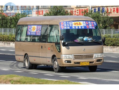 粤S·C9070, Golden Dragon XML6700