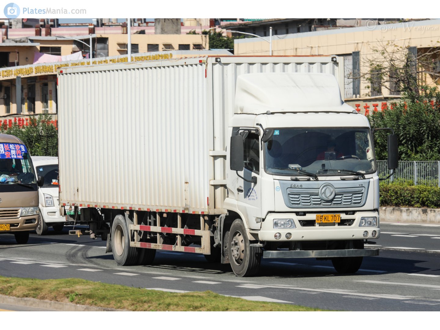 粤B·KL707, DongFeng VR 