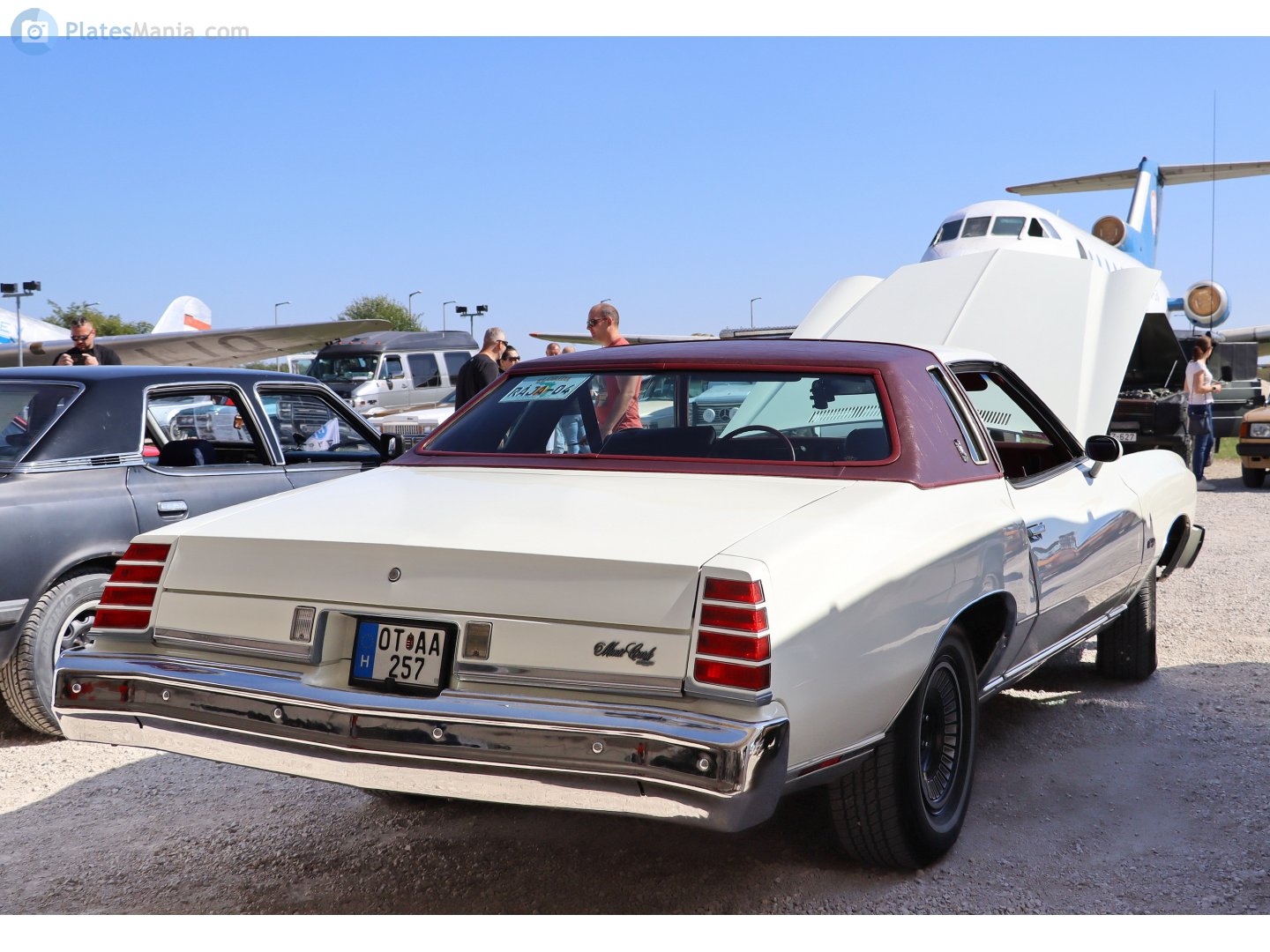 OT AA-257, Chevrolet Monte Carlo 2nd gen (57; A-body), facelift, 1975–1977