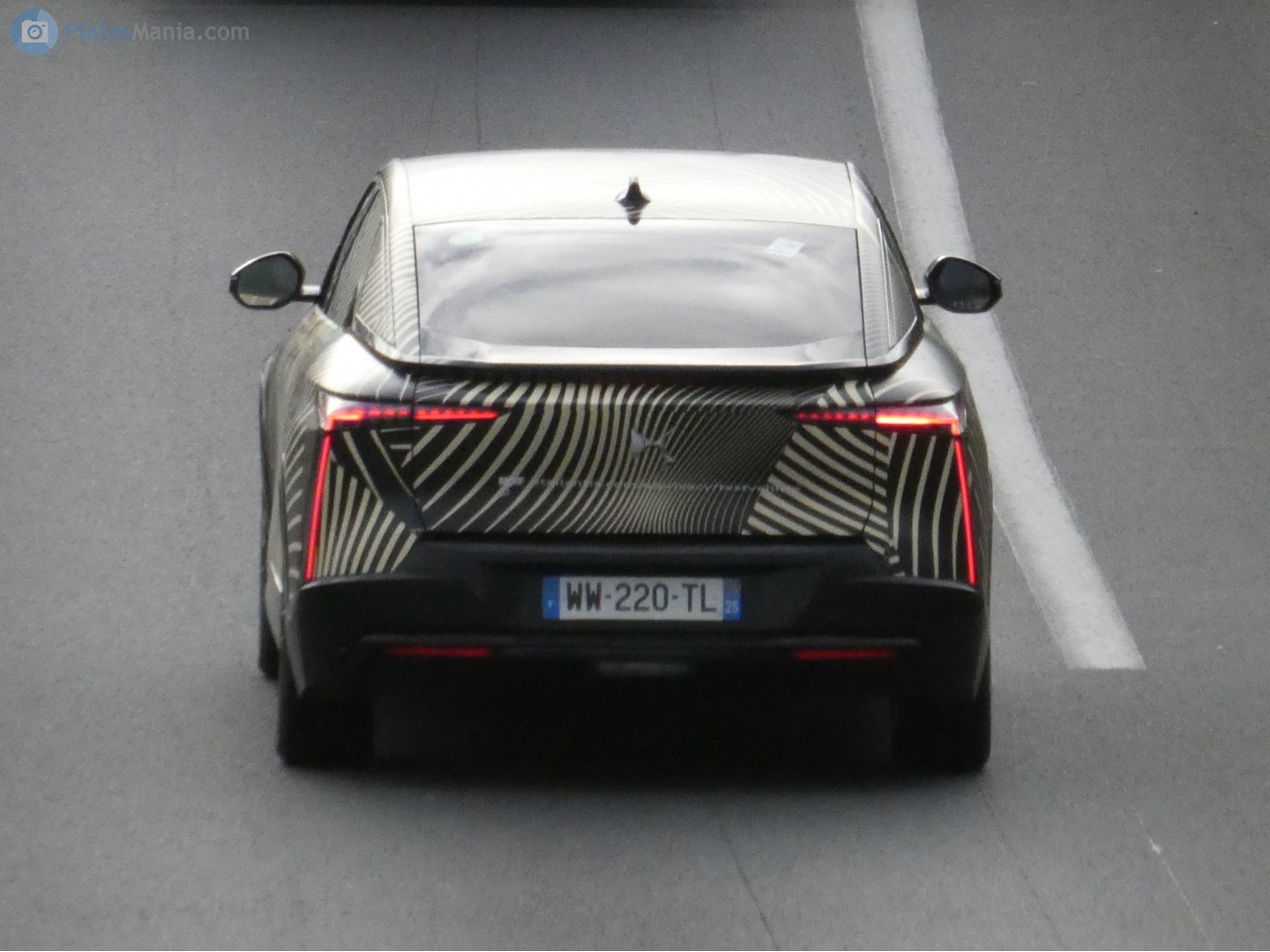 WW-220-TL, DS N°8 1st gen (D85), 2025–