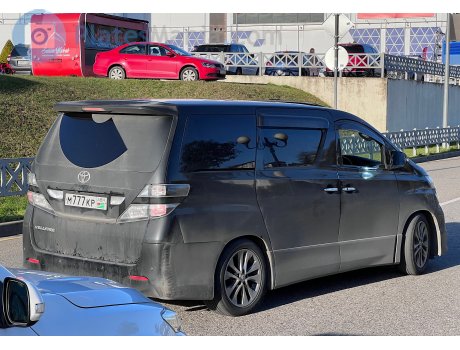 м777кр, Toyota Vellfire