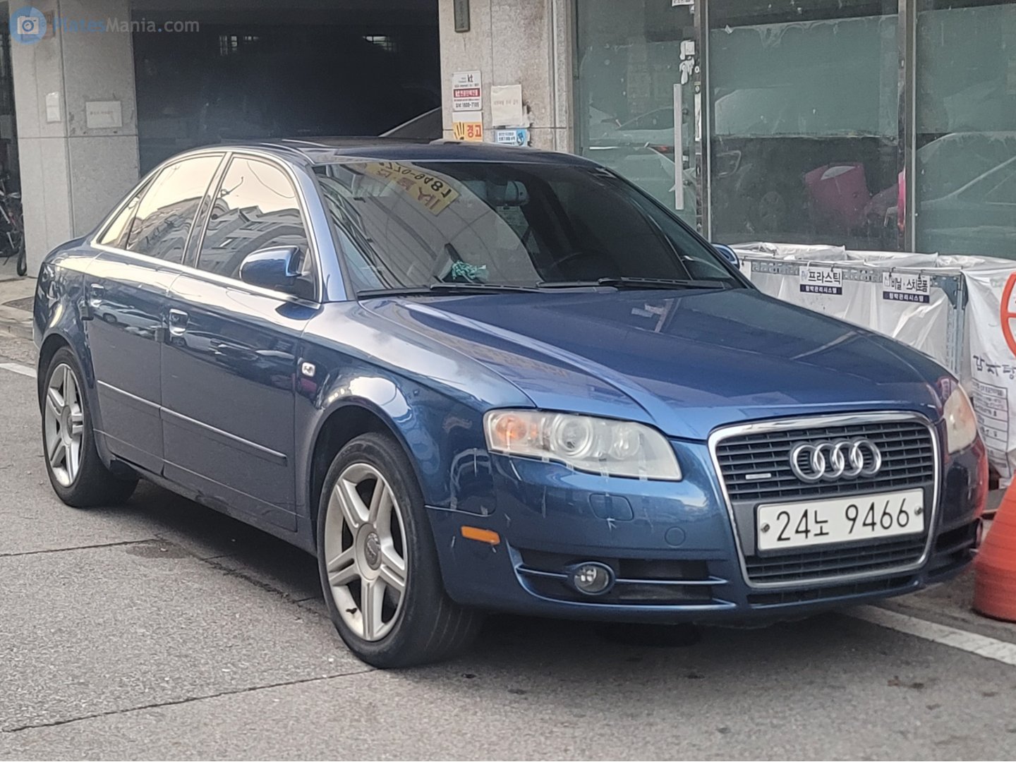 24노 9466, Audi A4 3rd gen Sedan (B7/8EC), 2004–2007