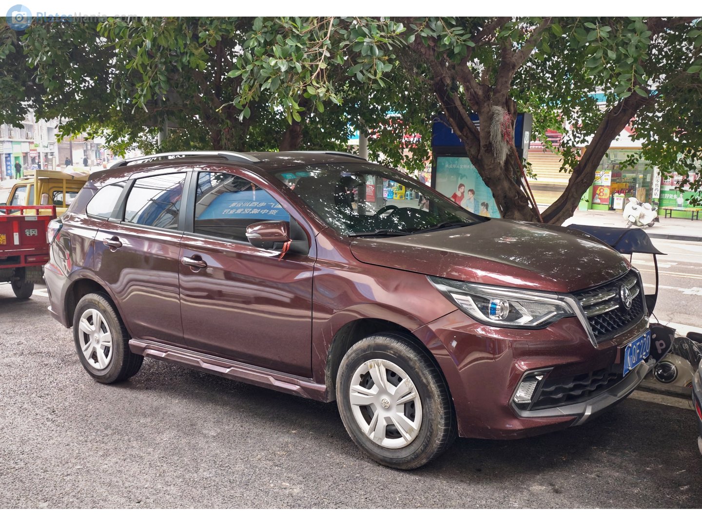 川K·QF220, Venucia T70 