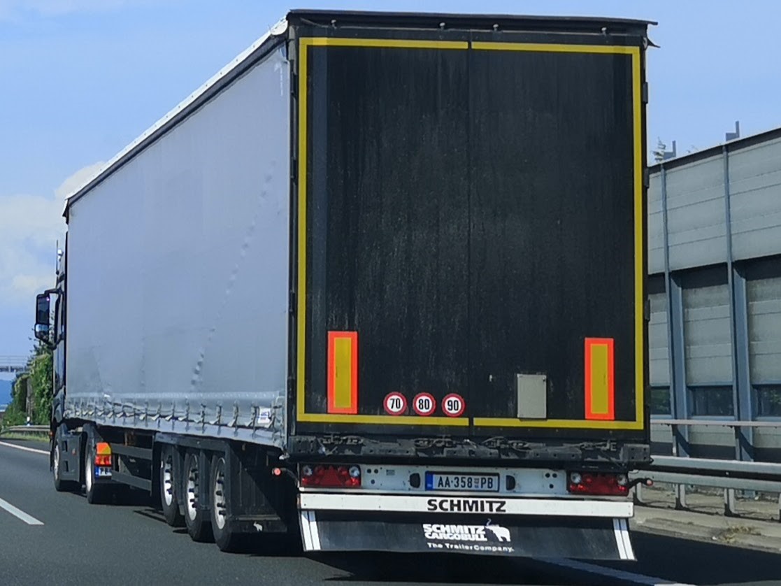 AA-358 PB, Schmitz SCS 