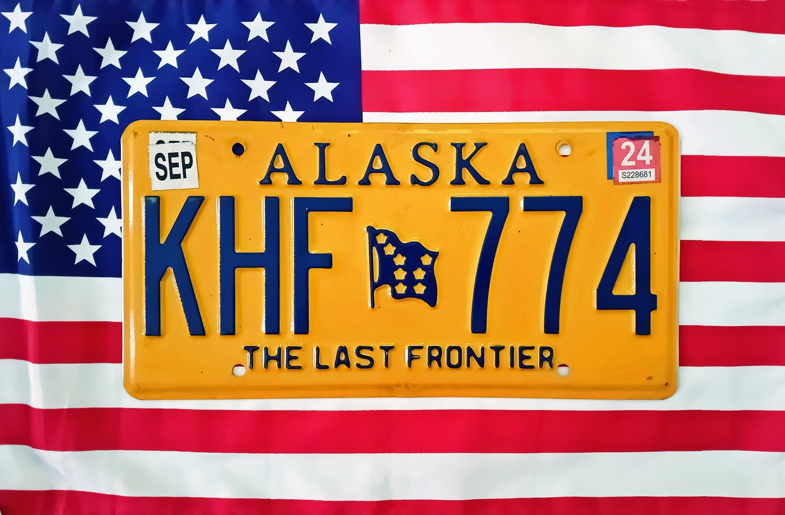 KHF 774, License plate without vehicle 