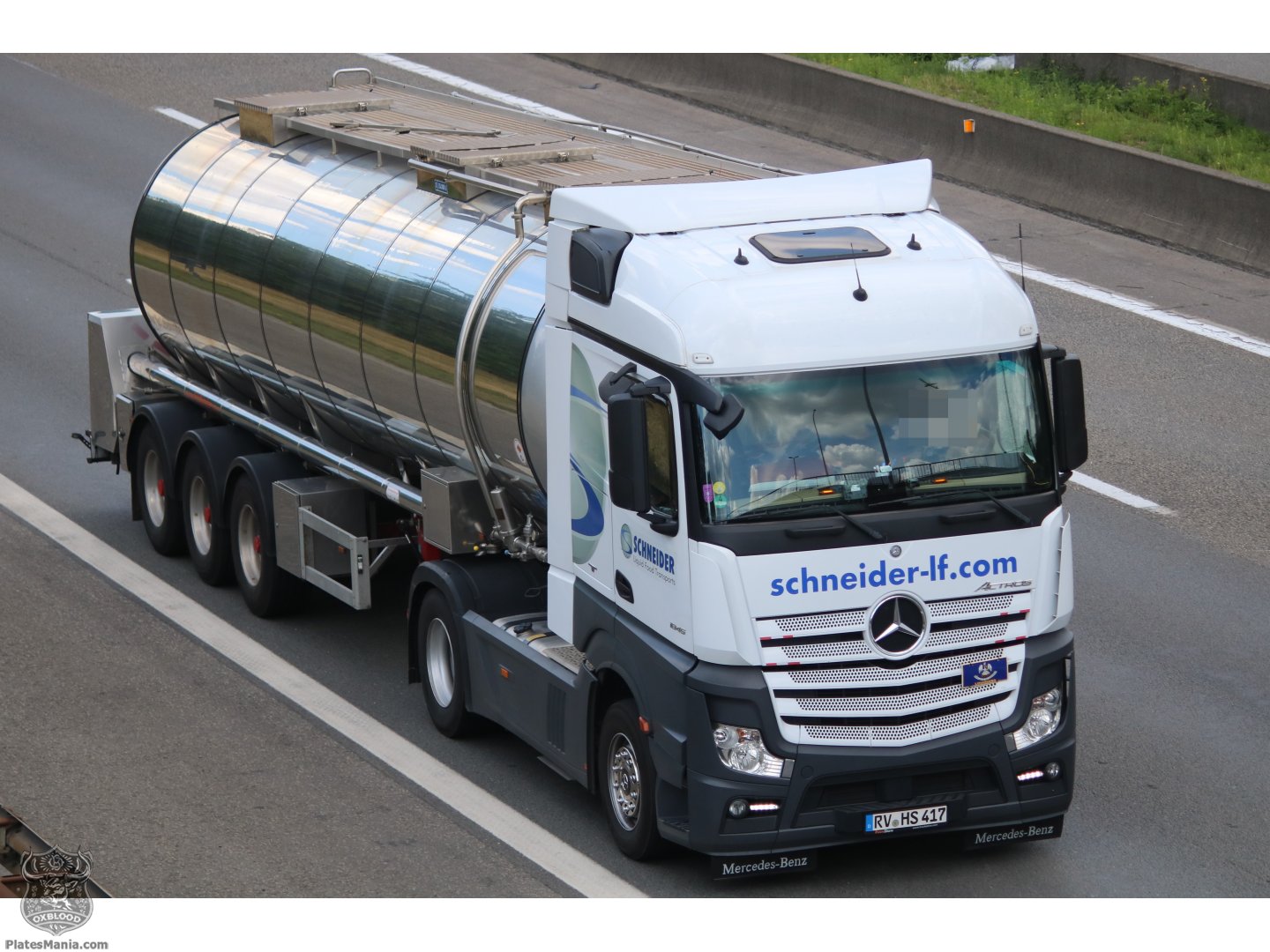 RV HS 417, Mercedes-Benz Actros 3rd gen (MP4/MP5), 2011–