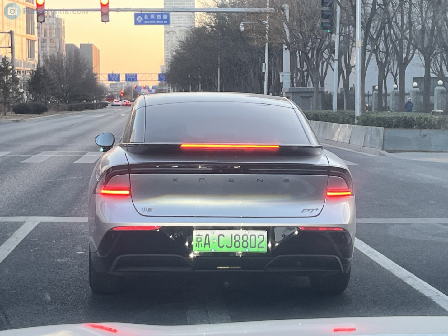 京A·CJ8802, XPeng P7+ 