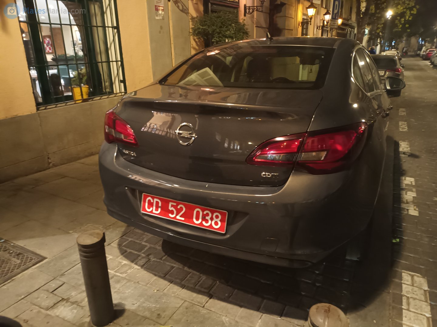 CD 52 038, Opel Astra 4th gen Sedan (J; P10), 2012–2018