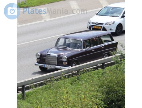 M O 362H, Mercedes-Benz E-Klasse