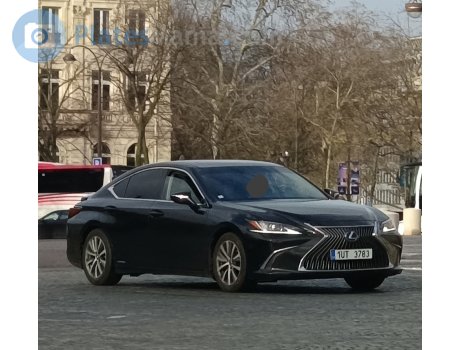 1UT 3783, Lexus ES