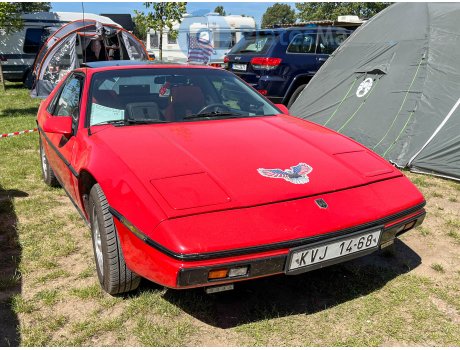 KVJ 14-68, Pontiac Fiero