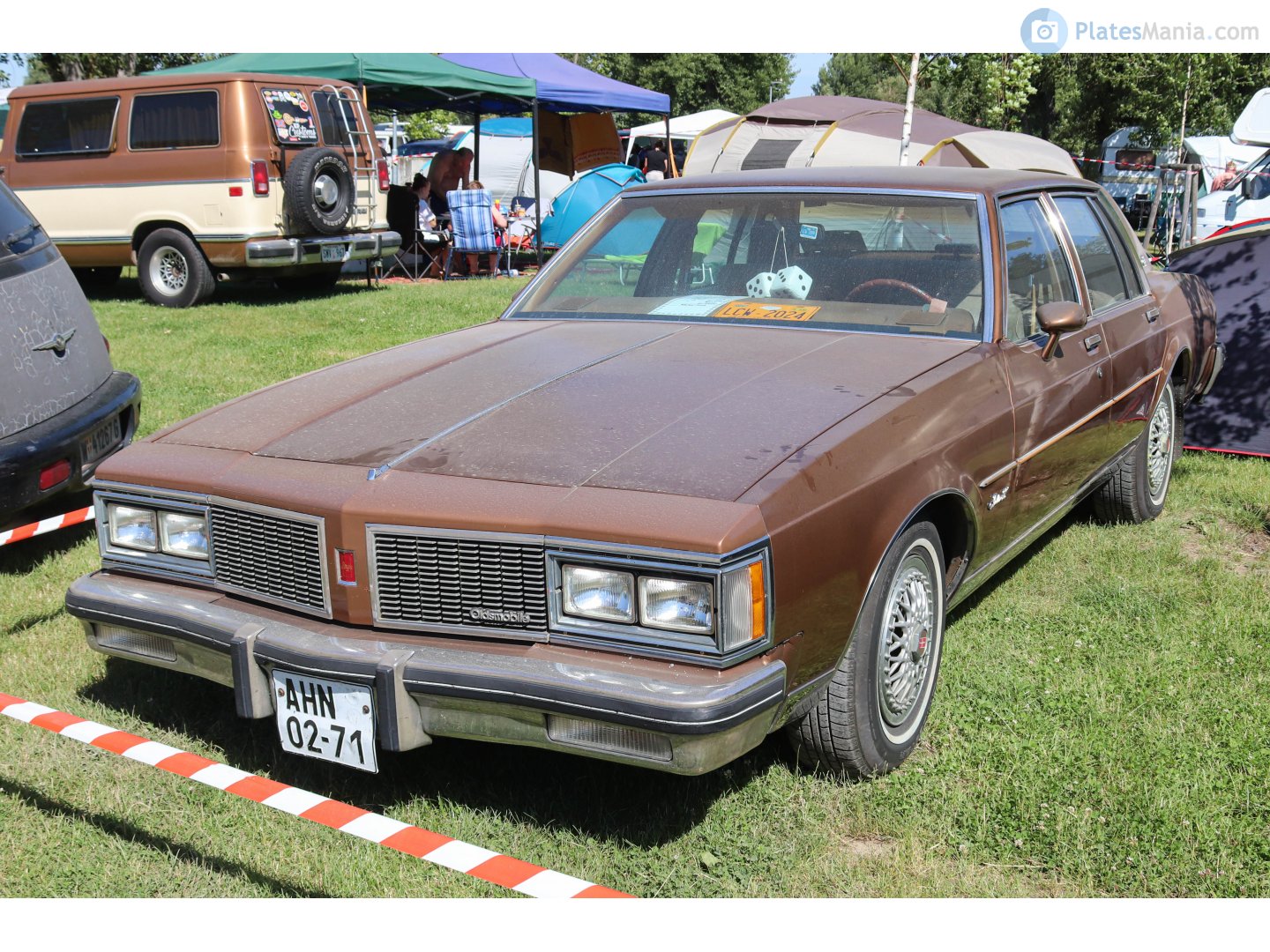 AHN 02-71, Oldsmobile 88 8th gen 4-door Sedan (L69/N69/Y69; B-body), facelift, 1979–1985