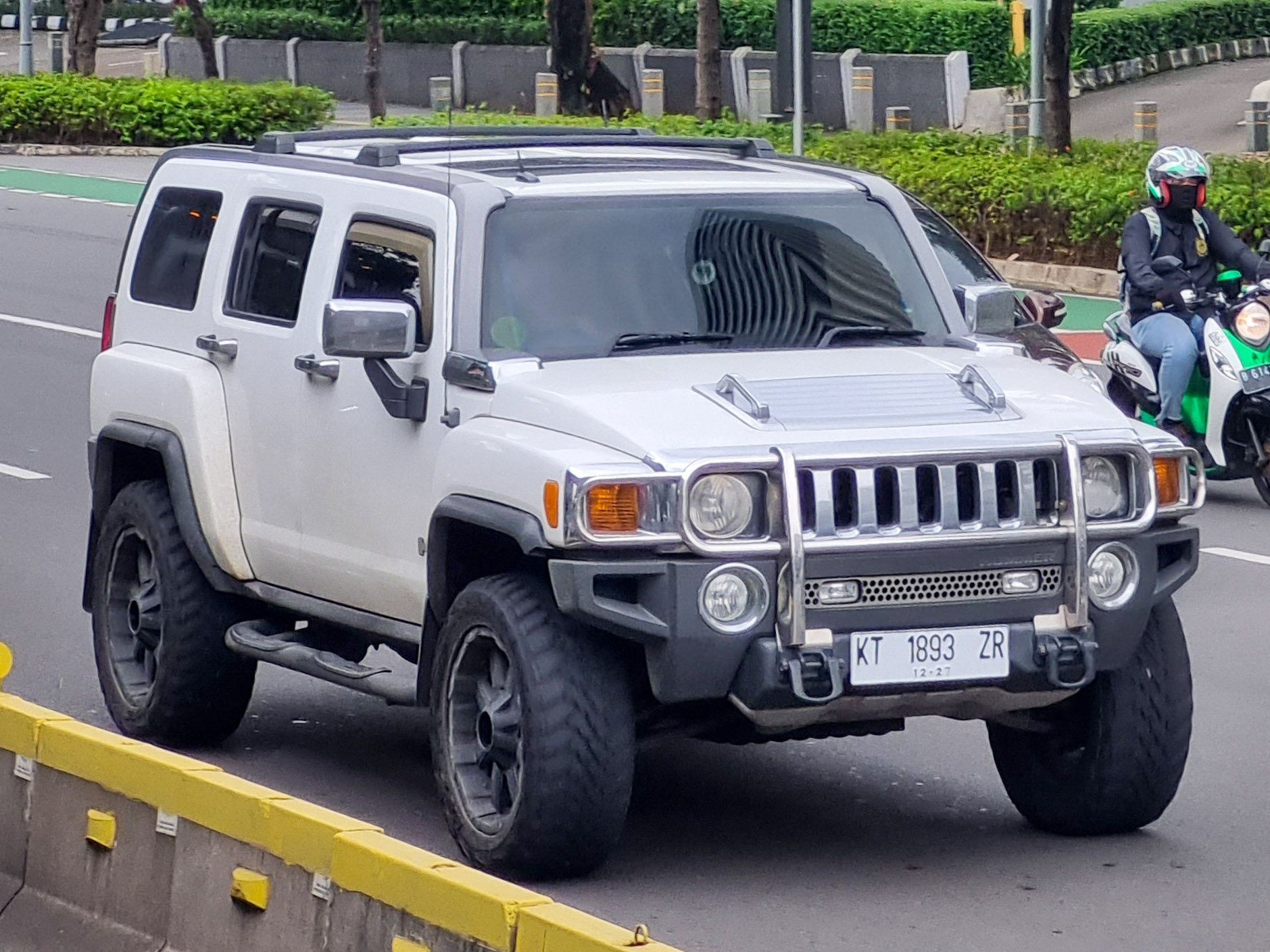KT 1893 ZR, HUMMER H3 1st gen SUV (GMT345), 2005–2010