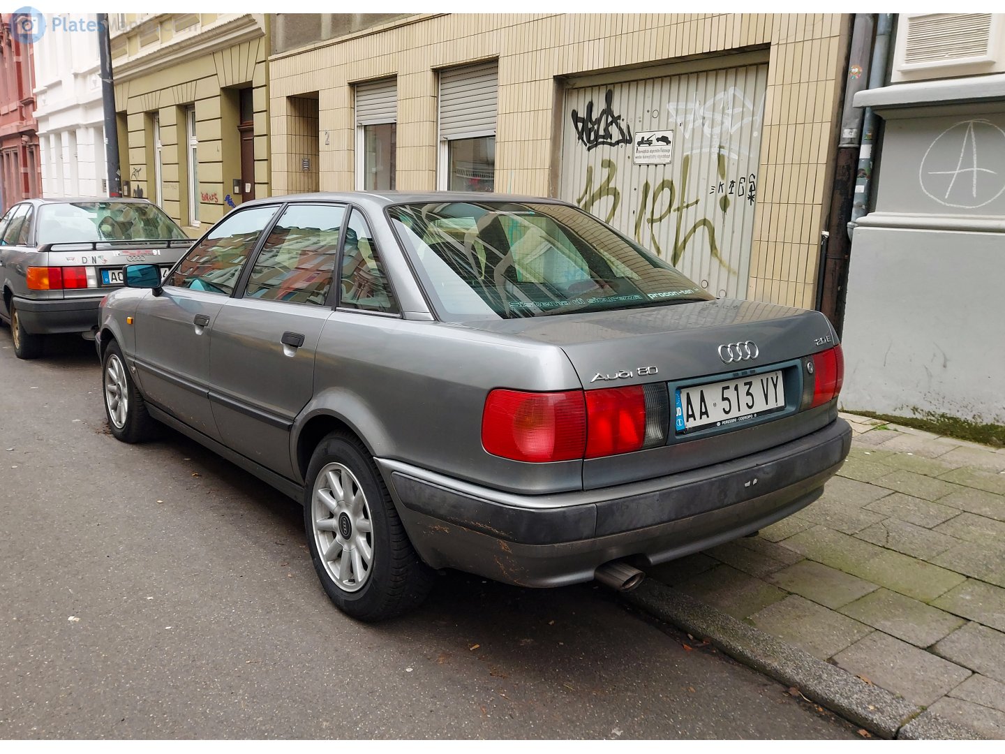 AA 513 VY, Audi 80 4th gen Sedan (B4/8C2), 1991–1994