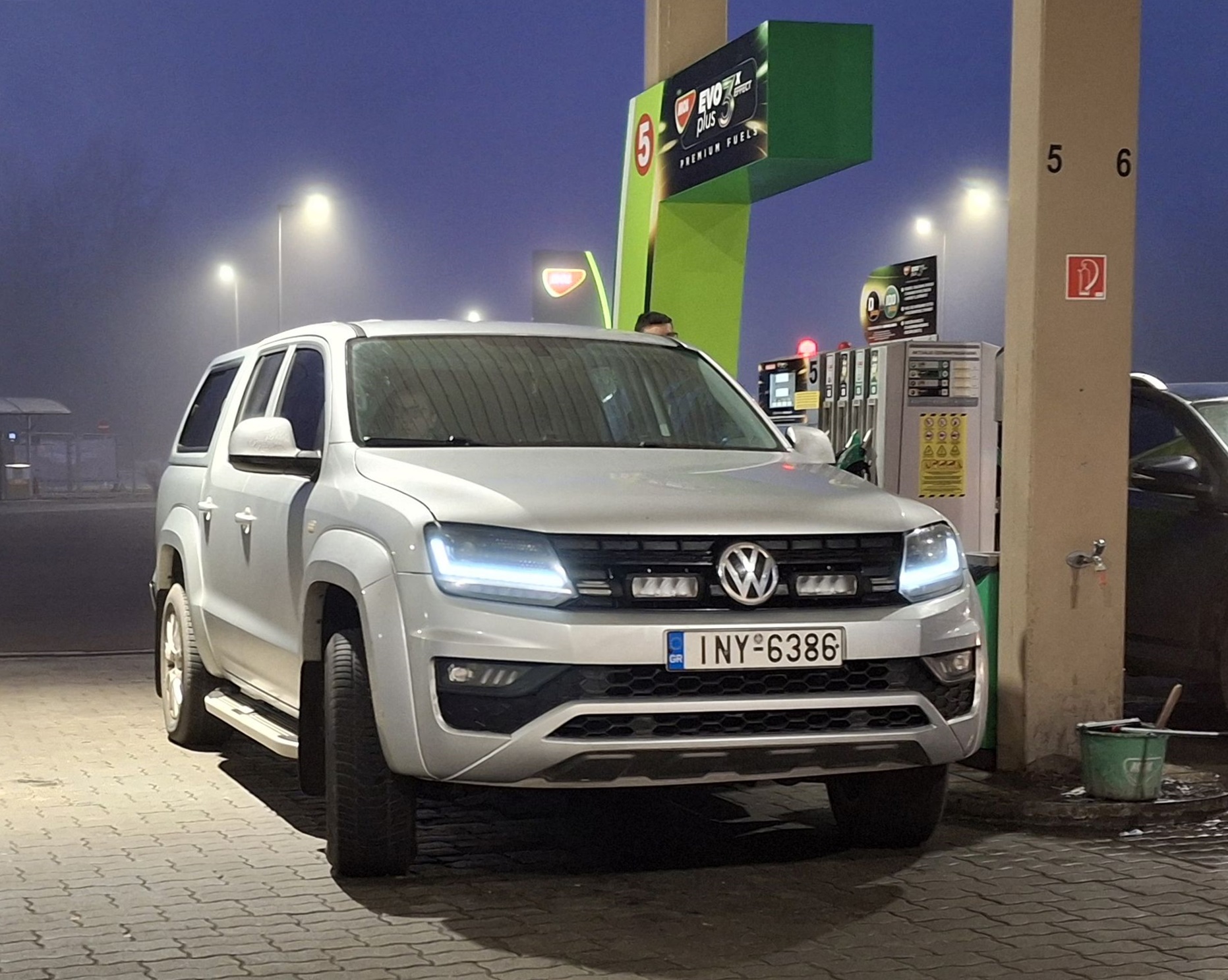 INY-6386, Volkswagen Amarok 1st gen (2H), 2010–