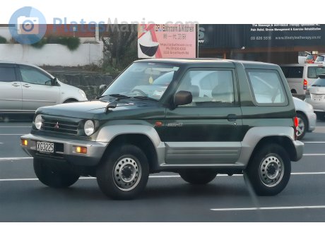 XG3225, Mitsubishi Pajero Junior