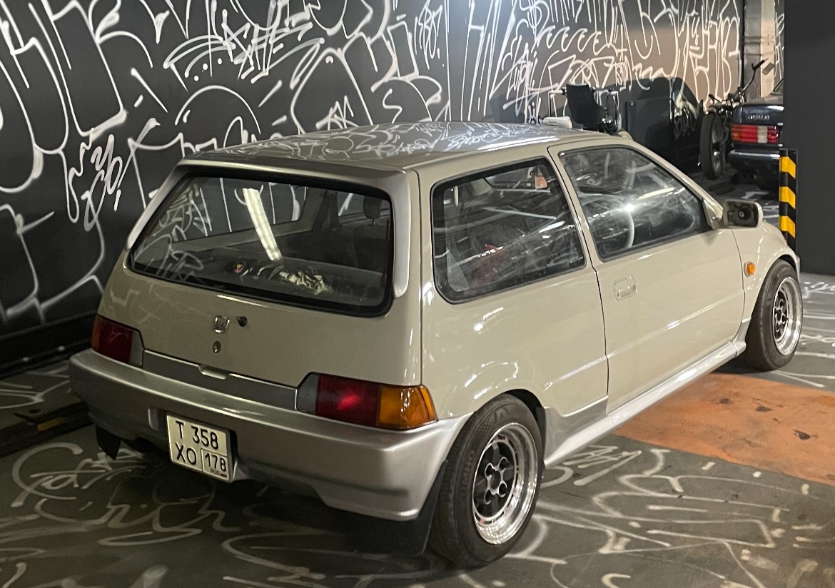 т 358 хо 178, Honda City 2nd gen, 1986-1988