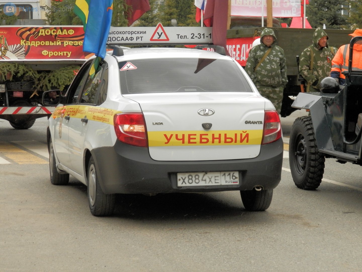 х 884 хе 116, Lada (VAZ) 2190 Granta 2190, 2011–2018