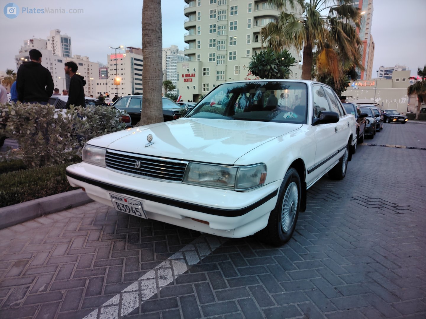 83945, Toyota Cressida 4th gen (X80), 1988–1992 (–1996 for Middle East-market)
