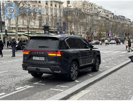 22 F 96918, Lexus LX